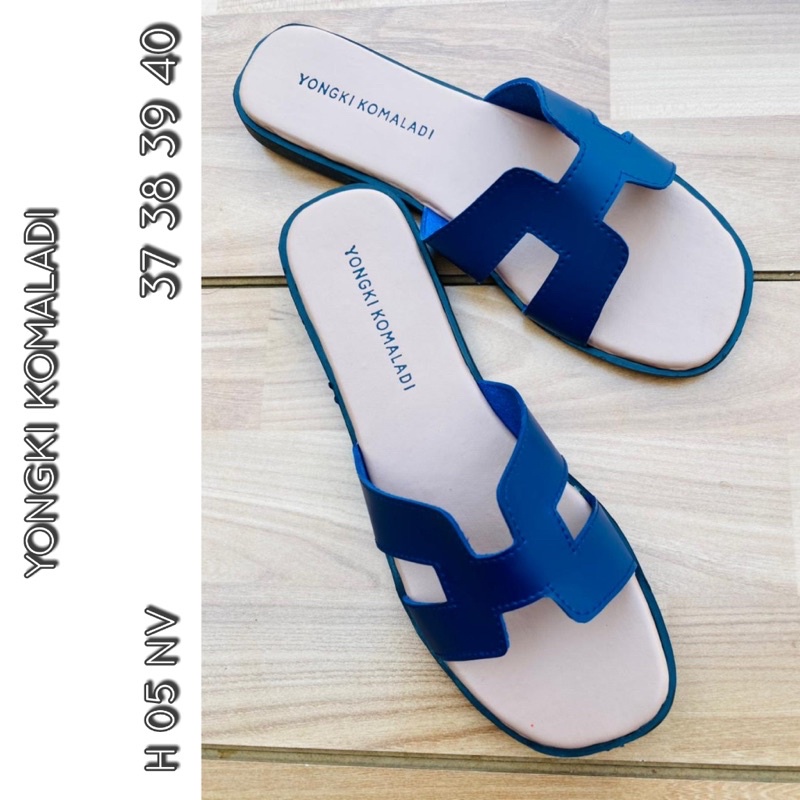 sandal HR 05navy