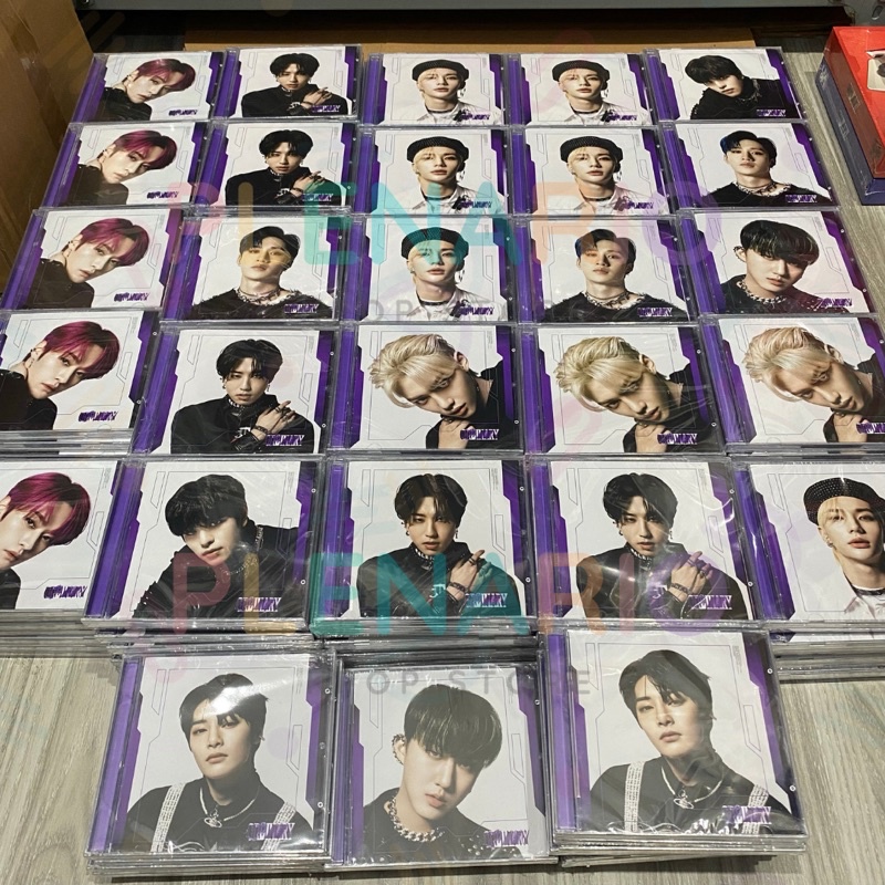 [READY STOCK] Jewel Case Stray Kids - Oddinary Maniac Bangchan Leeknow Changbin Hyunjin Han Felix Se