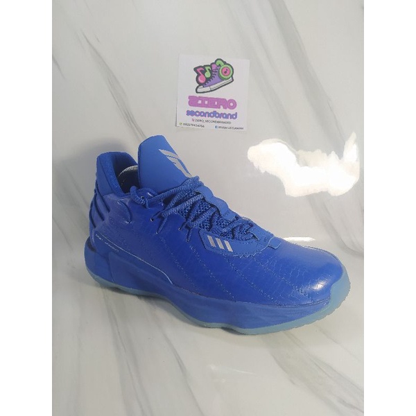 sepatu basket Adidas Dame 7 ric flair
