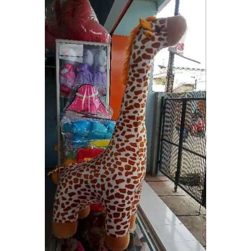 boneka jerapah jumbo belang
