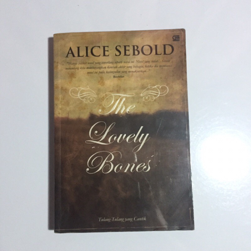 [Novel] The Lovely Bones by Alice Sebold