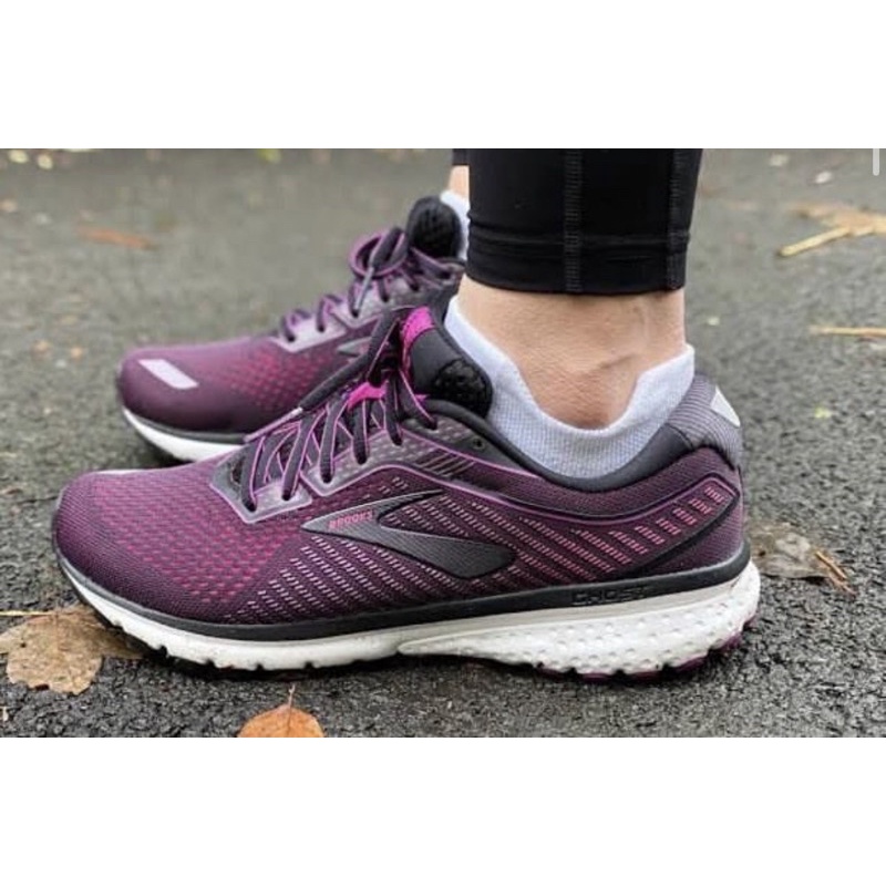 BROOKS GHOST 12
