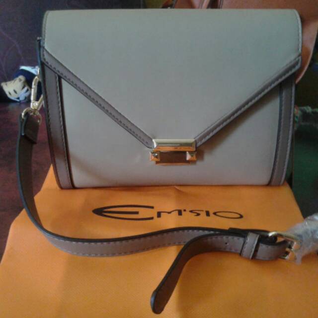 EMSIO ORIGINAL BY ELIZABETH