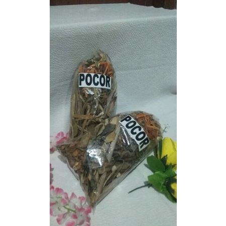 

Pocor rempah mandi/pocor obat gatal