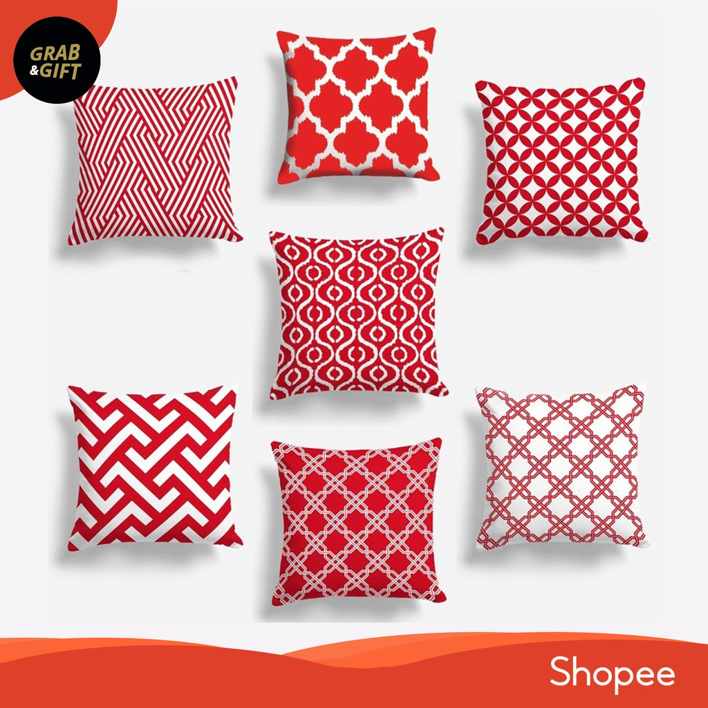 Bantal Sofa Red Merah 40x40