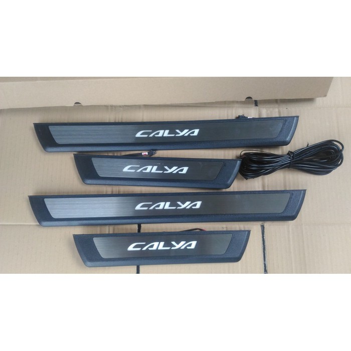 Sill Plate Samping Lampu LED Mobil Calya
