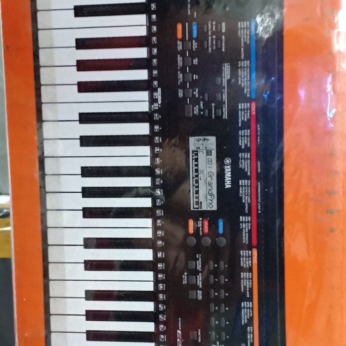 Keyboard yamaha PSR E263