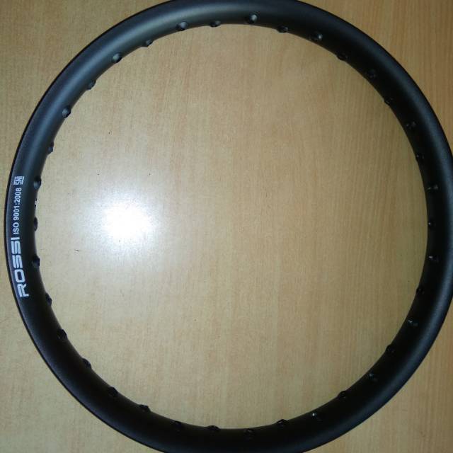 Velg almunium ring 17 ukuran 140 type U shape / setengah lingkaran merk v Rossi