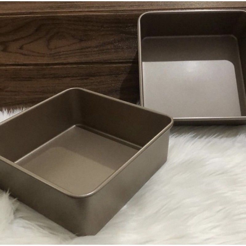 

Deep Squarepan Cake Tin