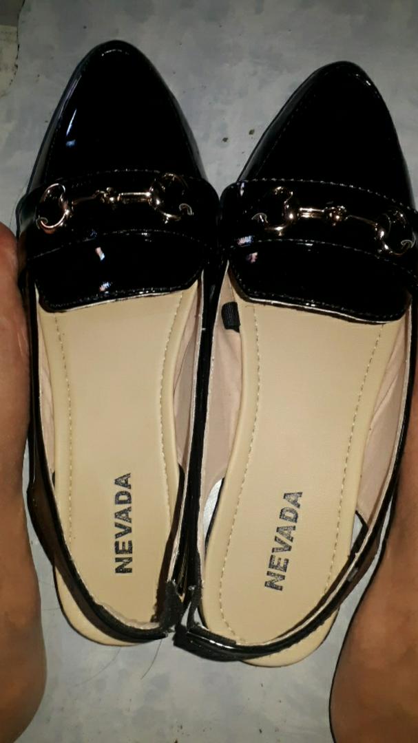 Sepatu Tali Belakang Nevada