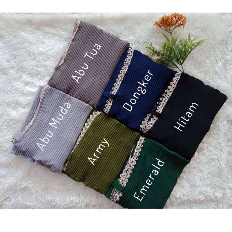 BERGO PLISKET RENDA