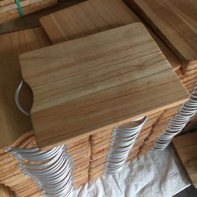 Talenan Kayu 34x24cm Kayu Mahoni Mindi Gagang Aluminium Kayu Halus