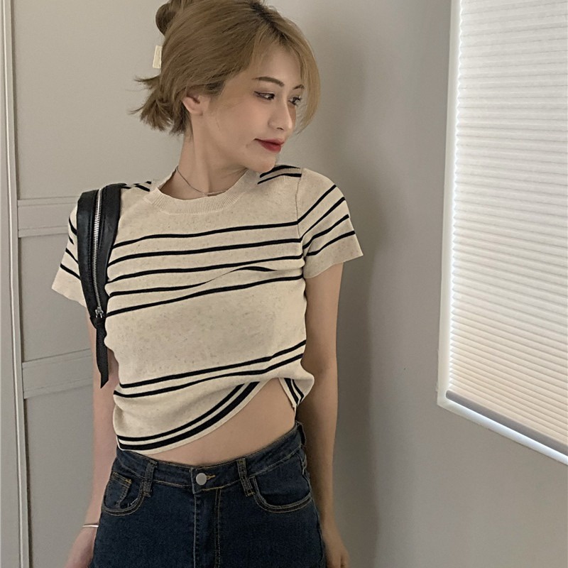 Kaos Rajut Lengan Pendek Garis-garis Wanita Korean Style Knit Crop Top