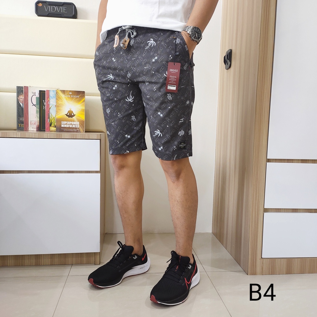CELANA PENDEK DISTRO Pria Dewasa Allsize Fit to S - XL