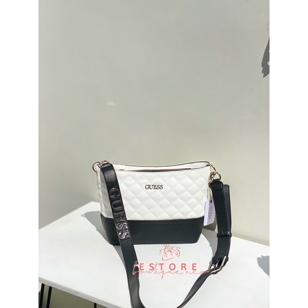 GS illy Quilted Crossbody Bag