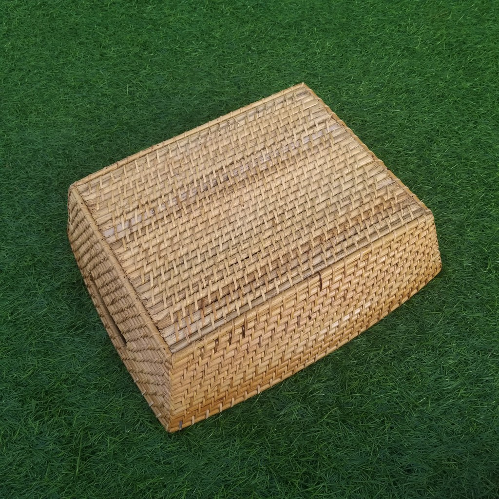 Kerajinan Tangan Rotan - Keranjang Anyaman Lombok Kecil - 39x33x11cm