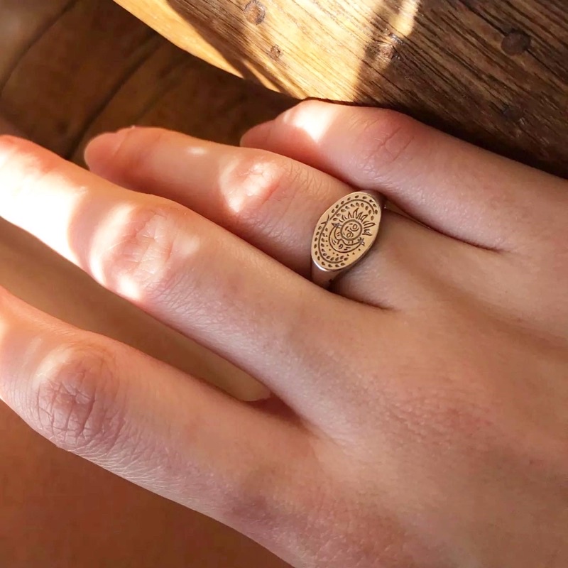 Ark.co - The Signet Ring (Odyssey, Helio, Lune du soleil) cincin statement chunky minimalis