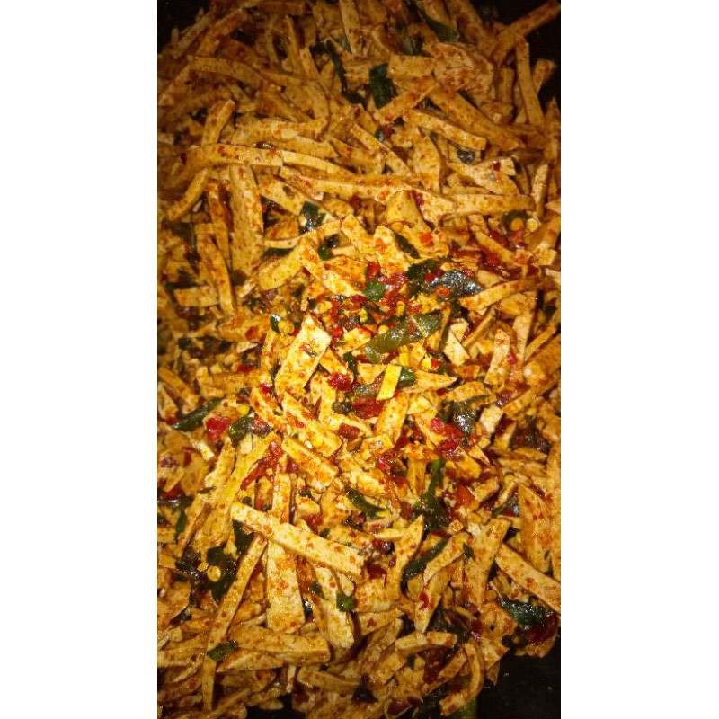 

BASRENG PEDAS MURAH /1KG/BASRENG STIK/CEMILAN SEUHAH / daun jeruk