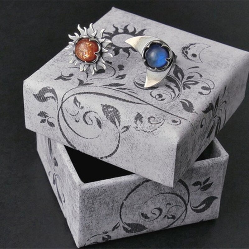 Set Anting Desain Matahari Bulan Aksen Batu Permata Gaya retro Bohemian Eropa Amerika