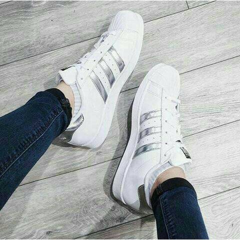 SEPATU KETS CEWEK WANITA SNEAKER ADIDAS PUTIH SEKOLAH KULIAH OLAHRAGA JOGGING RUNNING SIMPLE MURAH