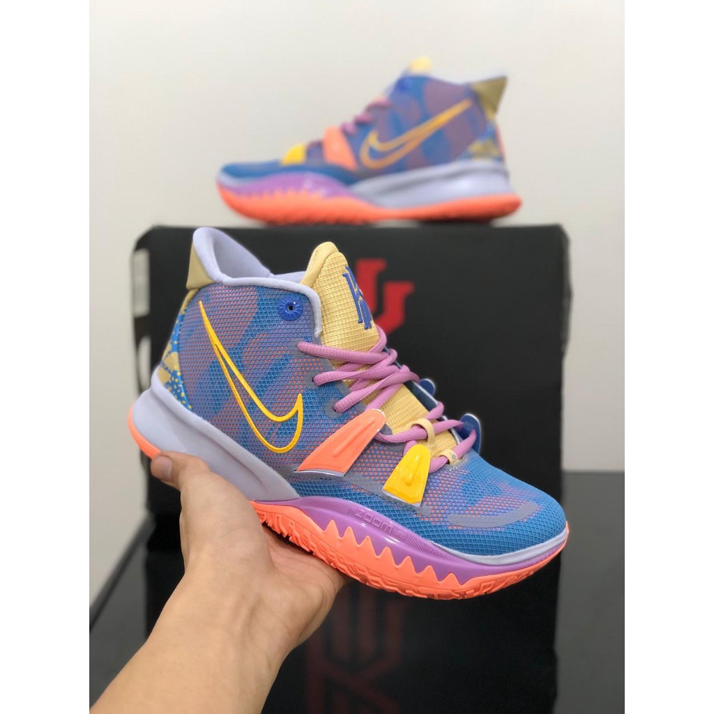 kyrie 7 womens