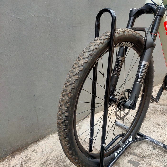 Standar Sepeda Gunung - Standar MTB Ban paddock