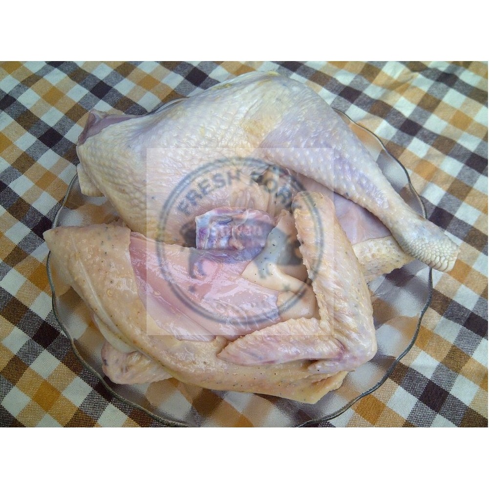

AYAM KAMPUNG SEGAR 900 - 1000 GRAM ( FRESH CHICKEN VILLAGE )