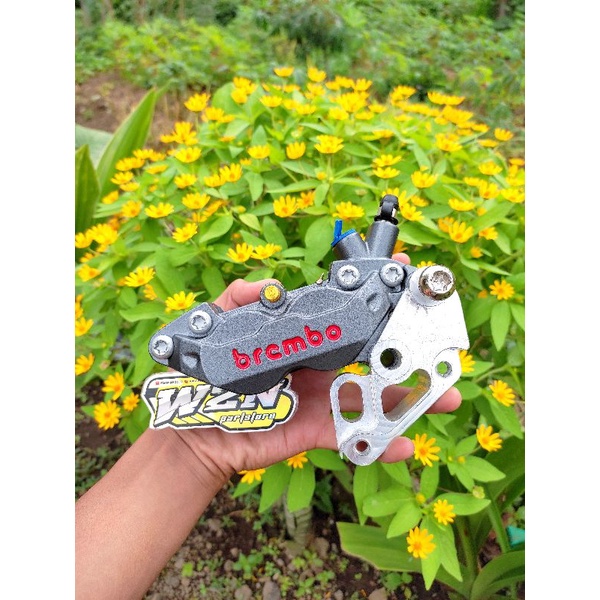 KALIPER BREMBO AXIAL 4 PISTON