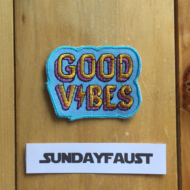 Patch/Emblem bordir jahit Good Vibes