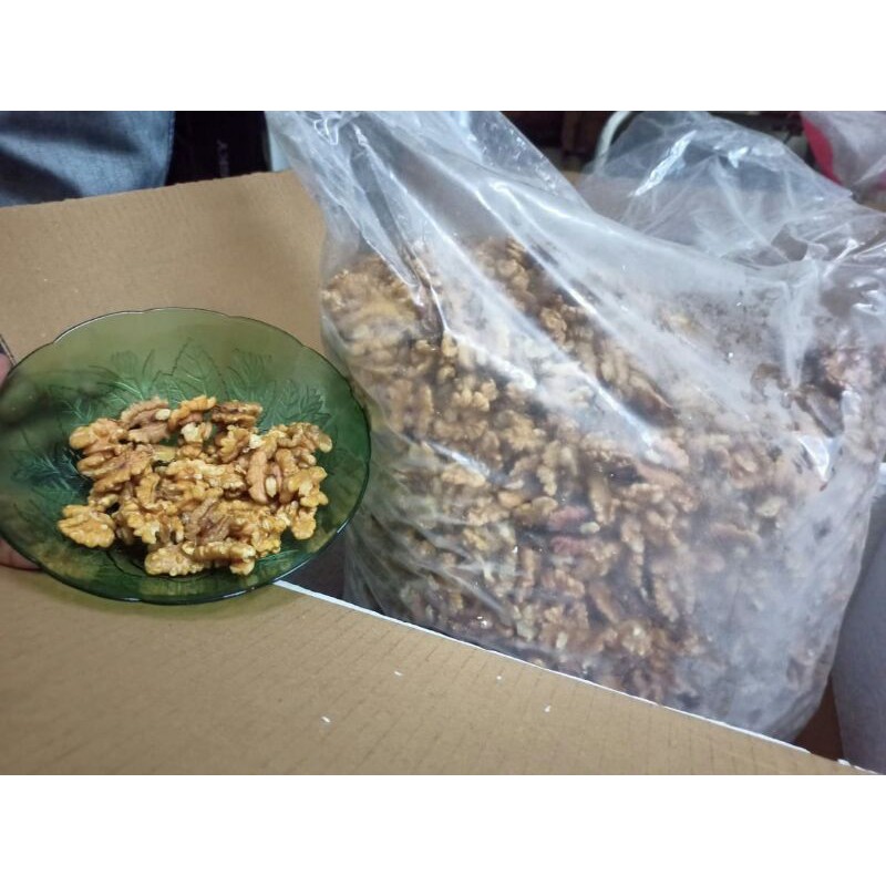 

kacang walnute 1kg