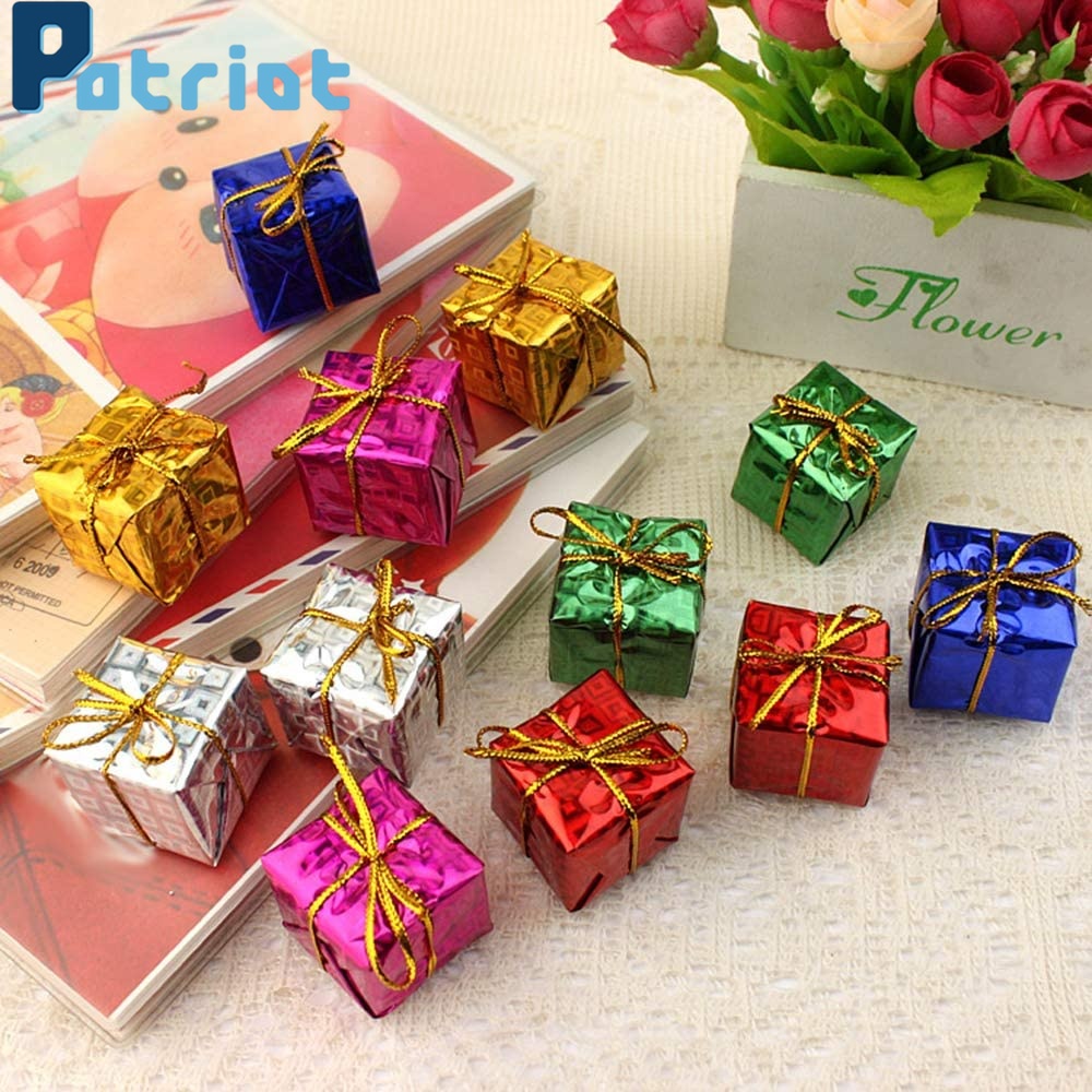 12Pcs/Bag Xmas Tree Laser Square Small Gift Bag Decorations Pendant For Christmas Wedding Home Decor