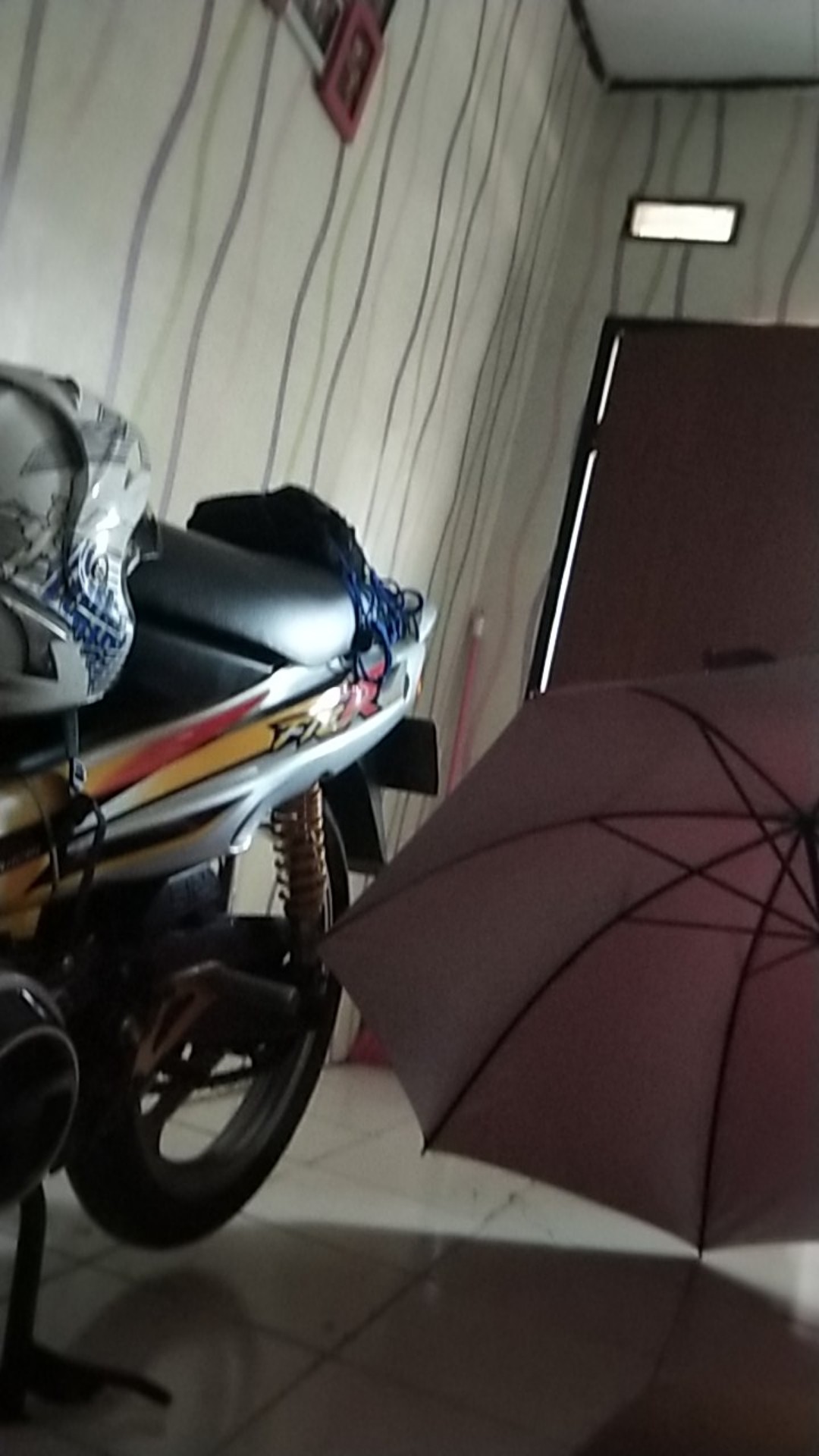 Payung Golf Jumbo Polos Silver Pelangi - Payung Mobil Besar Anti Uv