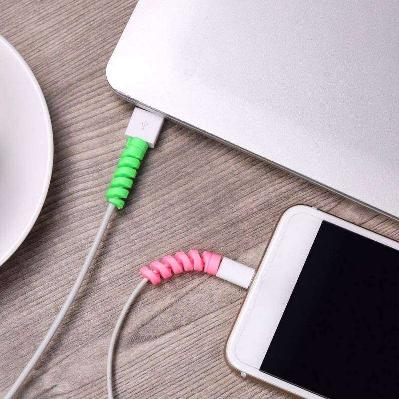 Pelindung Kabel Data / Charger Usb Universal Bentuk Spiral Warna Acak Untuk Apple Iphone / Xiaomi