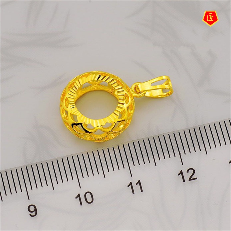 [Ready Stock]Delicate Hollow Ring Gold Pendant Necklace Fashion Temperament