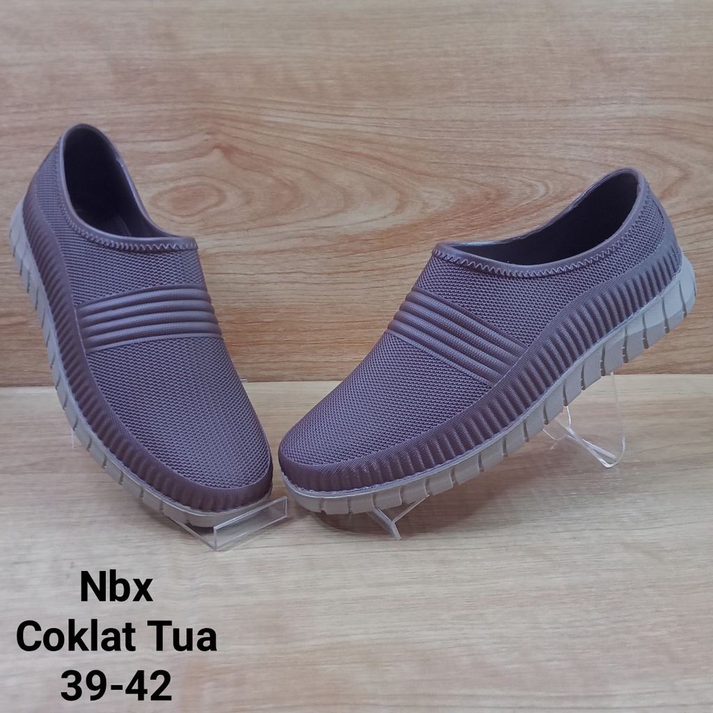 (COD) Sepatu Karet Pantofel Formal Pria Anti Air ATT NBX 663