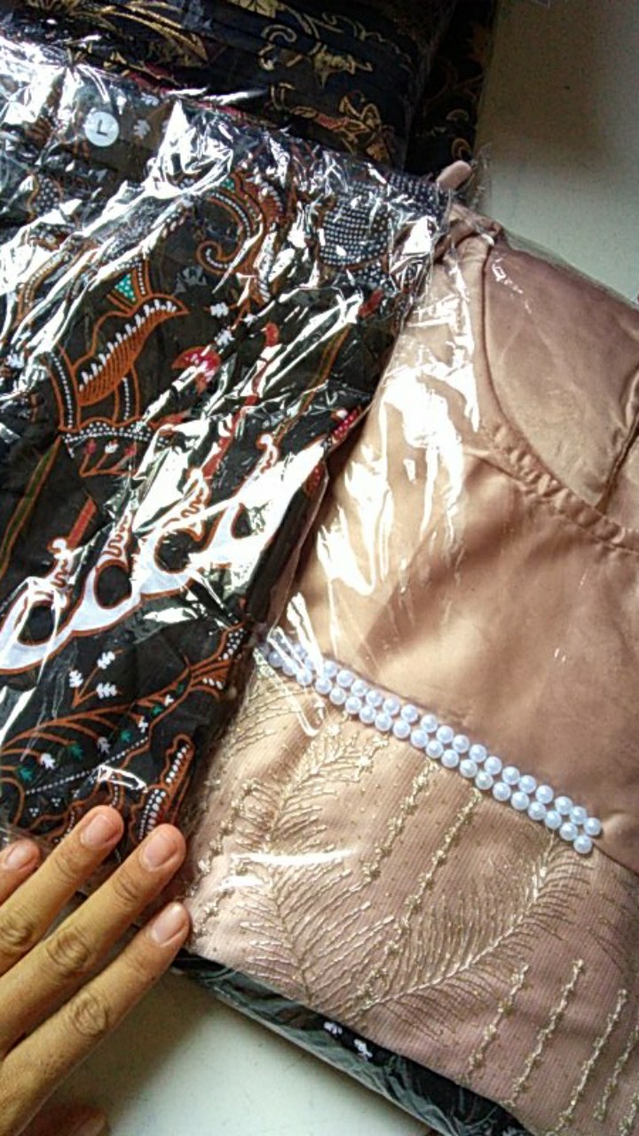 Maura Couple - Sania Ruffle Batik Couple Ori Ndoro Jowi Dnt Garansi Termurah Shopee - Couple Adara