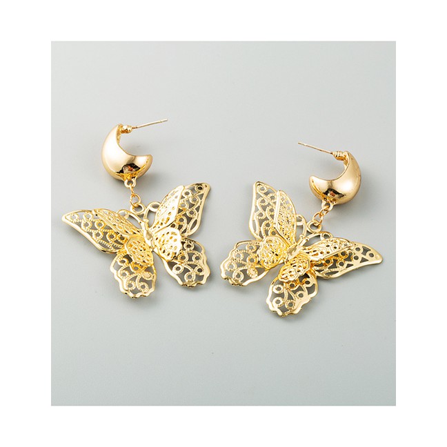 LRC Anting Tusuk Fashion Golden Butterfly Alloy Shell Hollow Earrings K41928