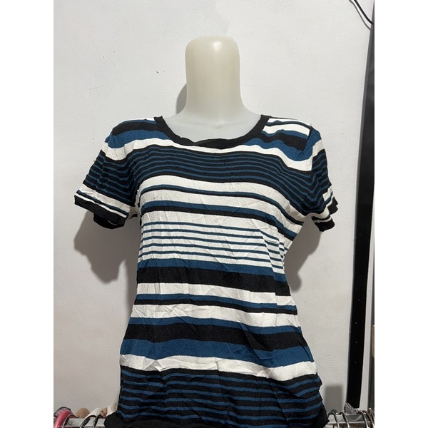 Knitwear Lengan Pendek Daily Look