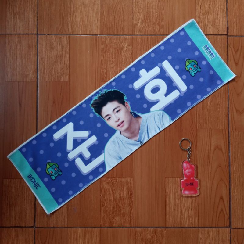 iKON JUNHOE JUNE MERCHANDISE fabric handbanner + keychain gantungan kunci topper jp konbat