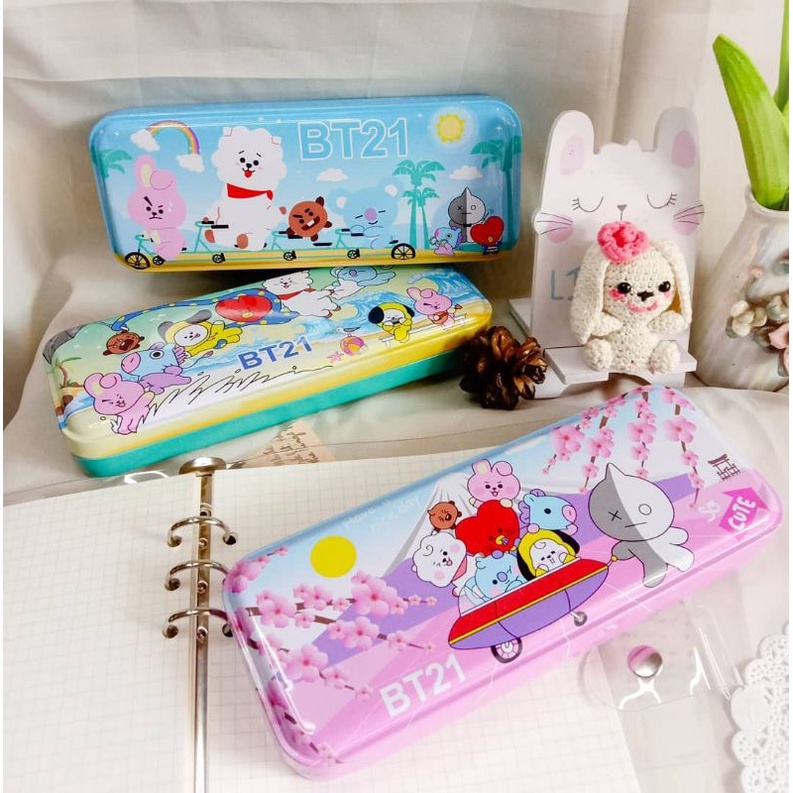 

Kotak Tempat Pensil Kaleng BTS