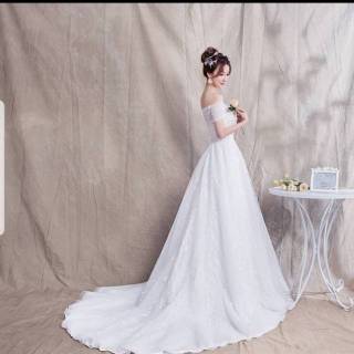 dress pengantin simple