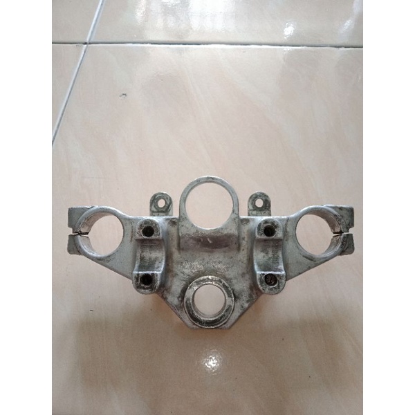 T SEGITIGA ATAS YAMAHA SCORPIO ORI 5BP YIMM