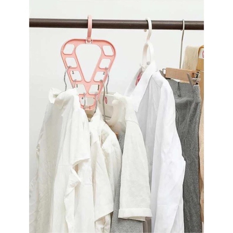 Magic Hanger 9IN1 Love / Hanger Lemari Gantungan Pakaian Baju 9 Lubang Bentuk Love SERBAGUNA