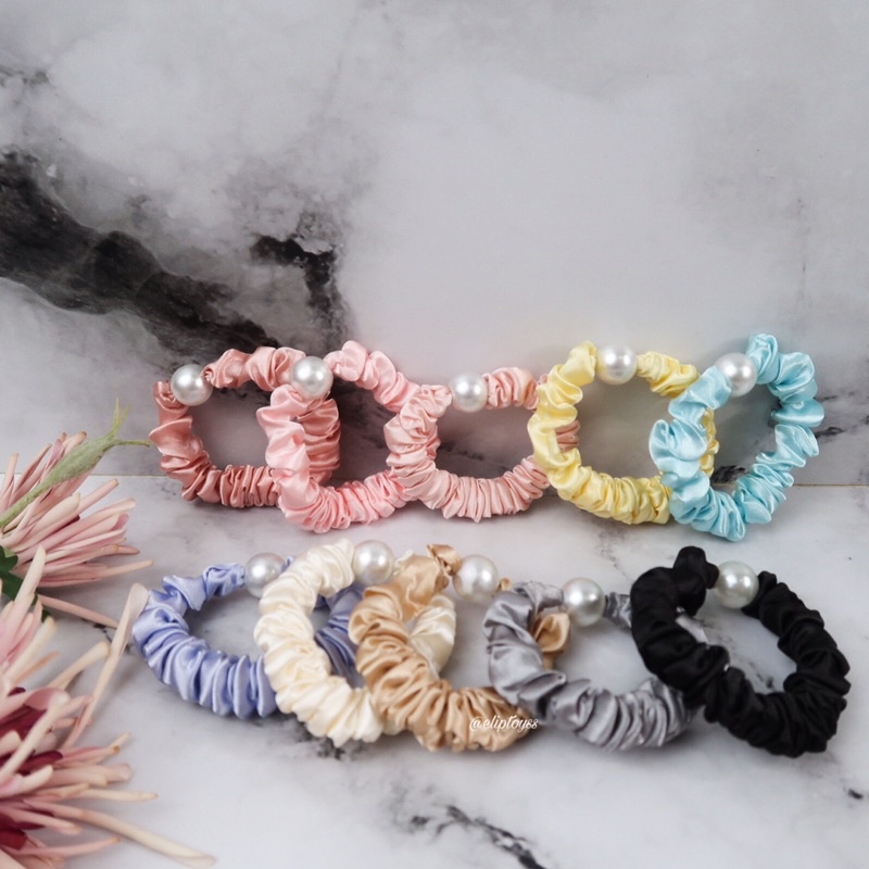 IKAT RAMBUT SCRUNCHIE MUTIARA KOREA PREMIUM TAHAN LAMA TERMURAH BEST SELLER