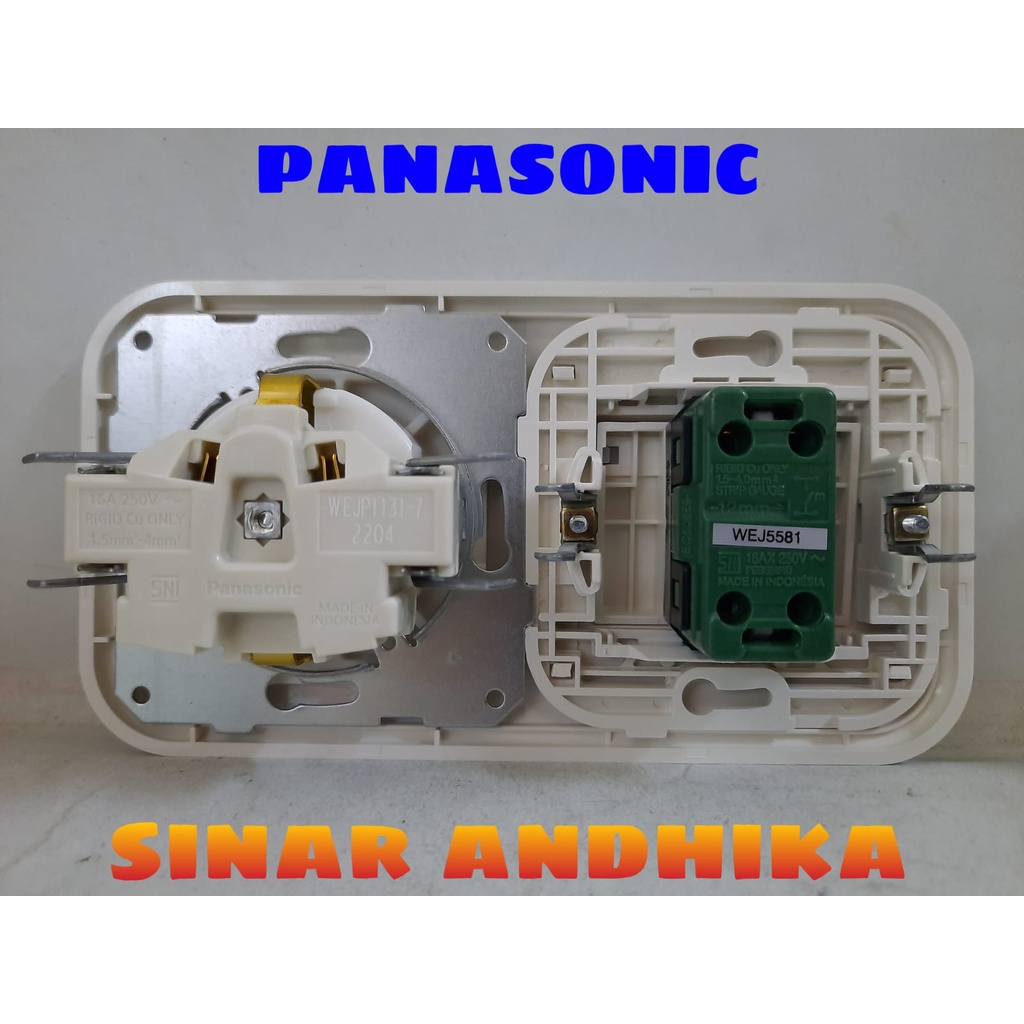 STOP KONTAK NON CP + SAKLAR ENGKEL LEBAR INDIKATOR PUTIH PANASONIC WEJP 11312-7+WEJ 5581