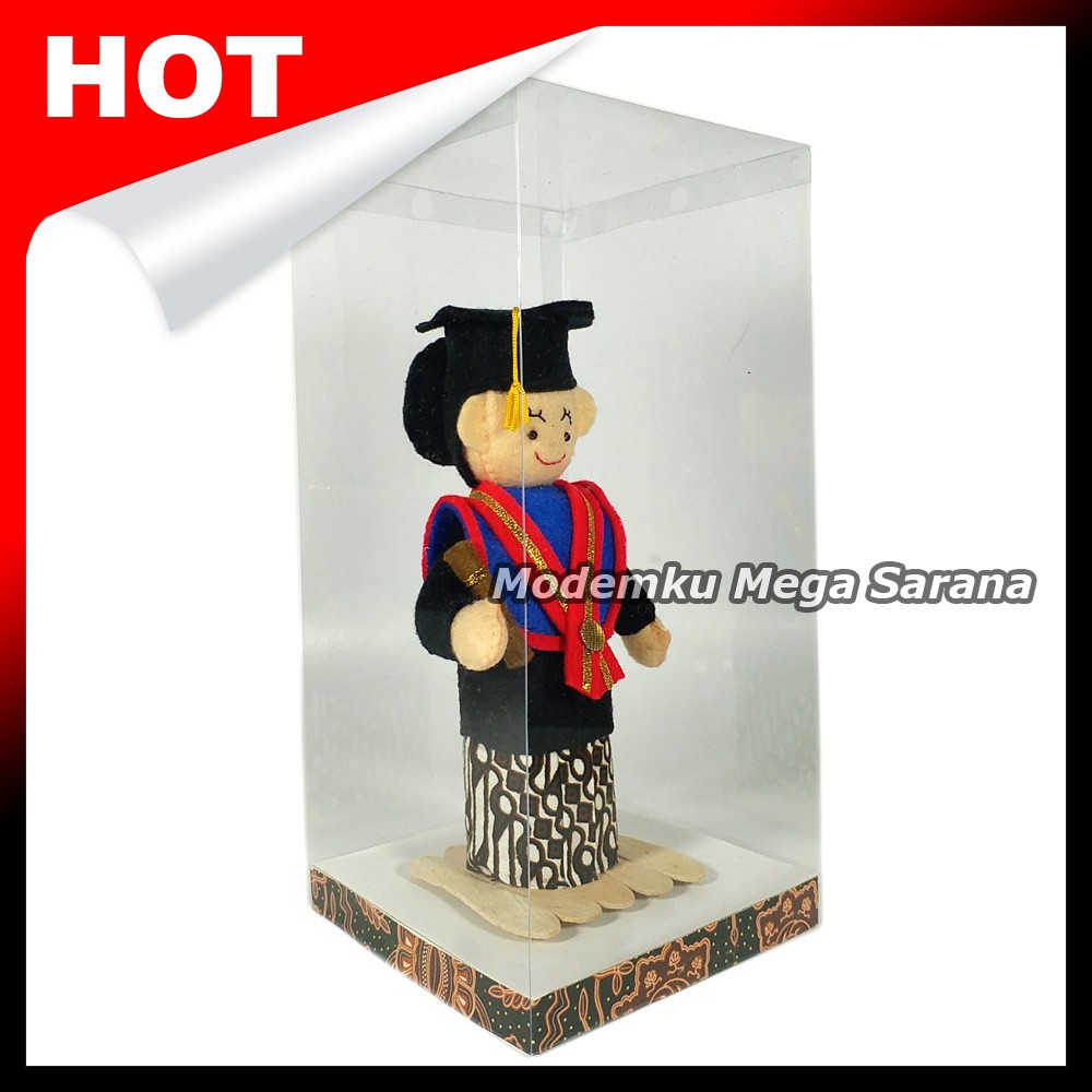 Boneka Wisuda Perempuan FTM02 - 24x12x12 cm