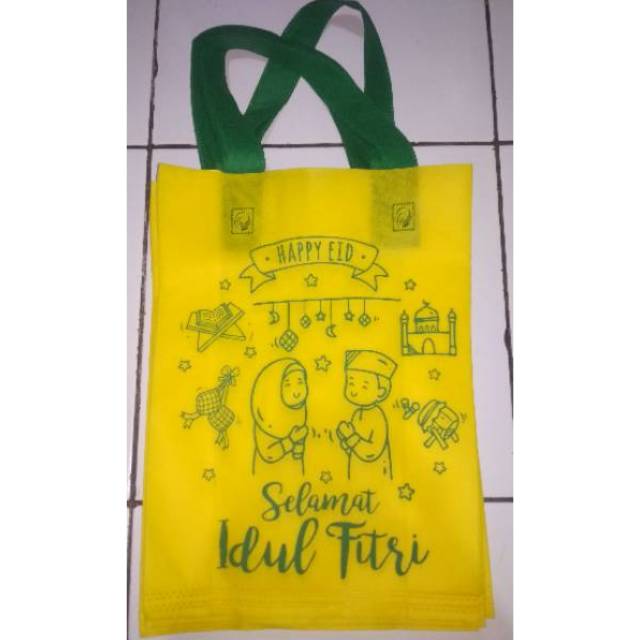 

Tas Parcel / Goodie Bag Spundbon Edisi Lebaran