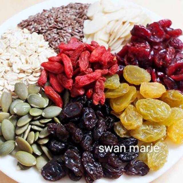 

Healthy Granola/Muesli MARY'S COMBI B-500gr(OAT,RAISIN,ALMOND,CRANBERRY, GOJIBERRY)