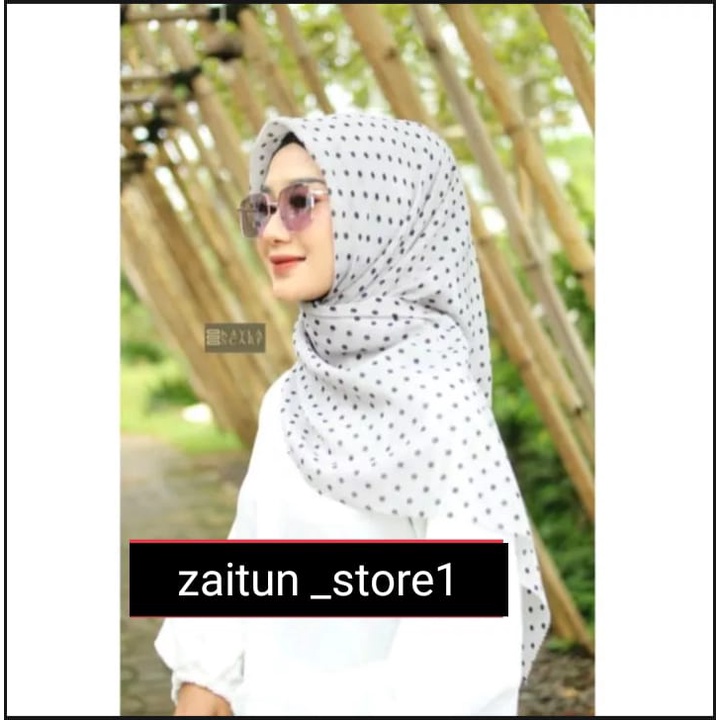 Hijab Segiempat Bella Laser Motif Polkadot Warna Terlengkap / Jilbab Bella Square Polkadot Laser warna terlengkap / Kerudung Segi empat Bella polka Polos Plisket Lidi Ukuran 115cm Hijab Terbaru Bagus