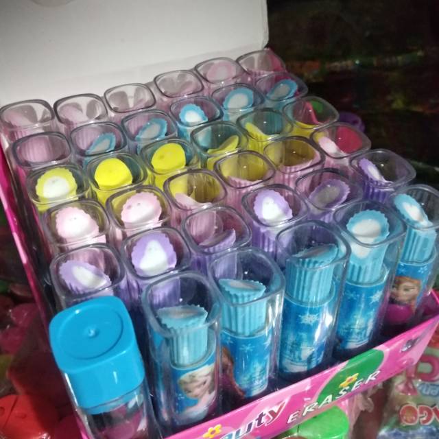 

Penghapus lipstik 1 pack isi 10 pcs